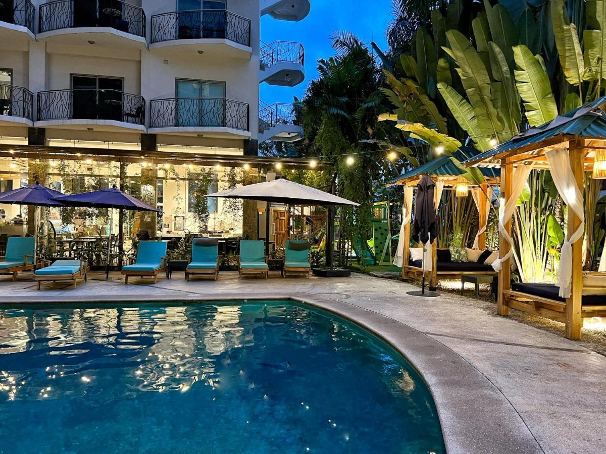 Pacific Suites Boutique Hotel And Bistro Jacó Екстериор снимка