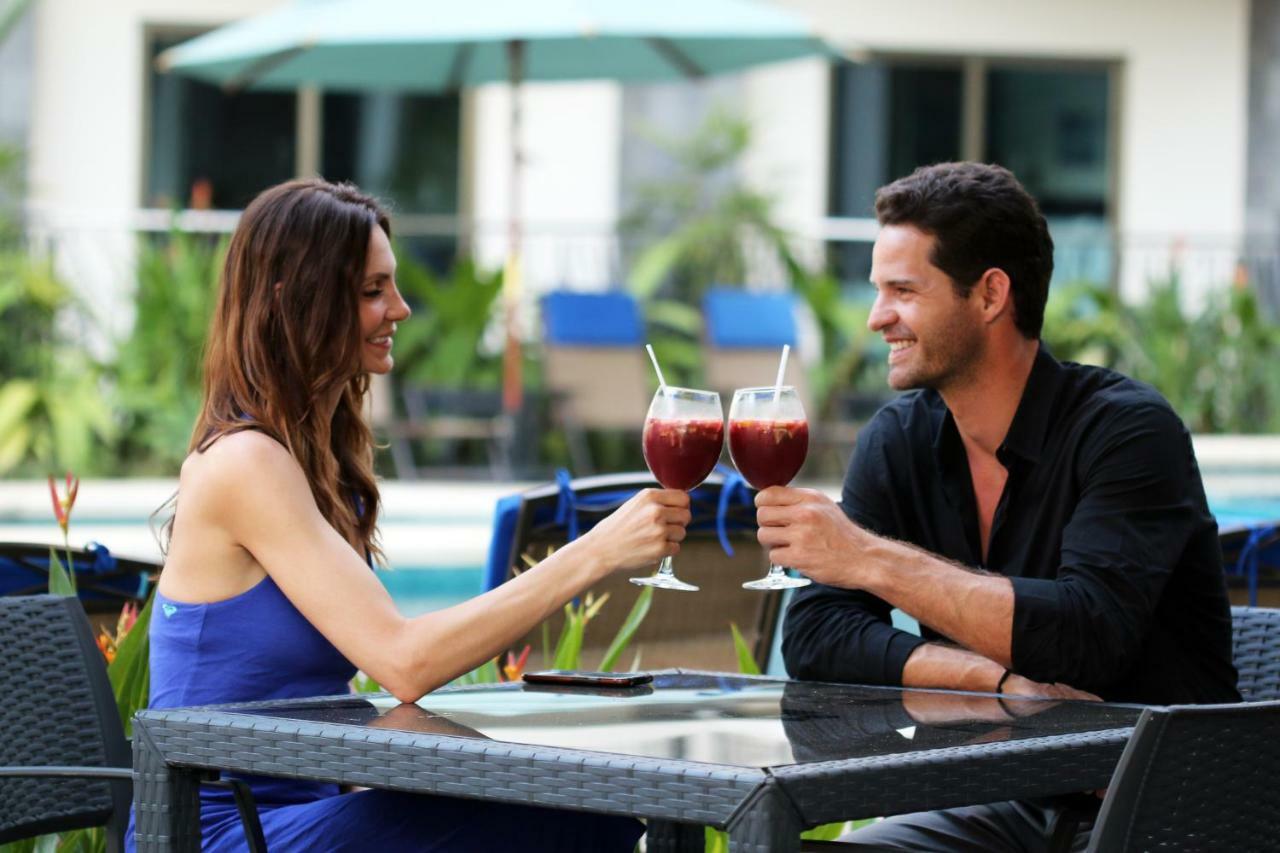 Pacific Suites Boutique Hotel And Bistro Jacó Екстериор снимка